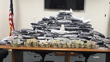 Drogas ilegales en exhibición